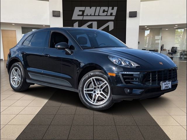 2017 Porsche Macan Base