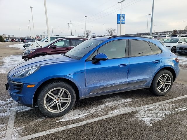 2017 Porsche Macan Base