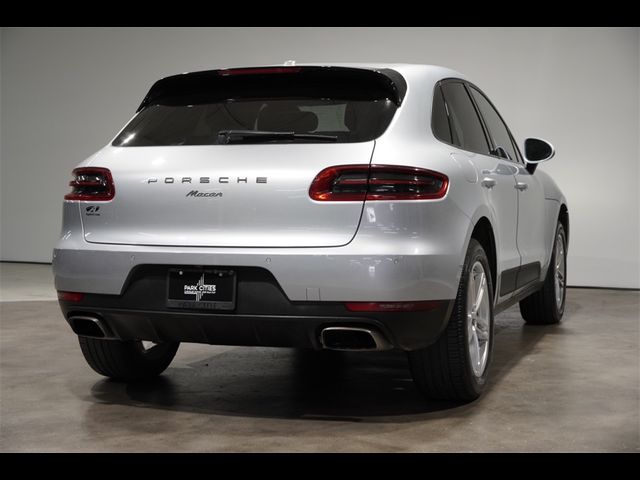 2017 Porsche Macan Base