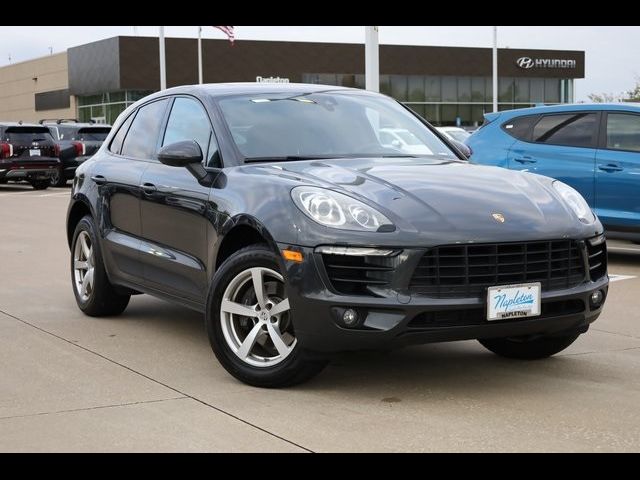 2017 Porsche Macan Base