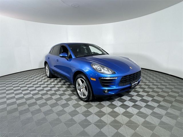 2017 Porsche Macan Base