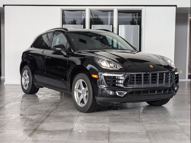 2017 Porsche Macan Base