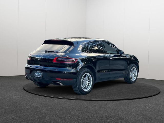 2017 Porsche Macan Base