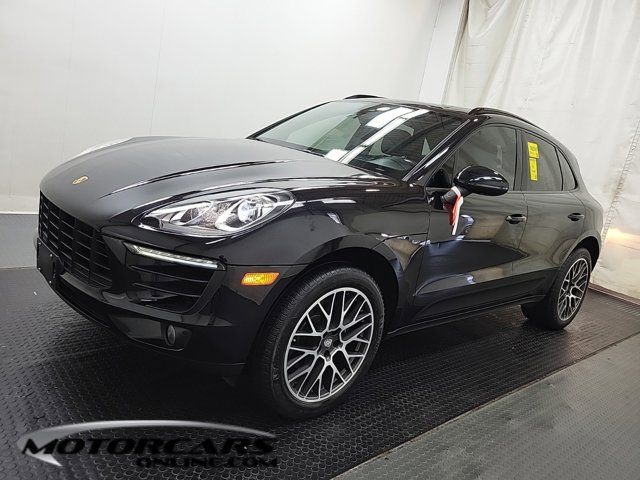 2017 Porsche Macan Base