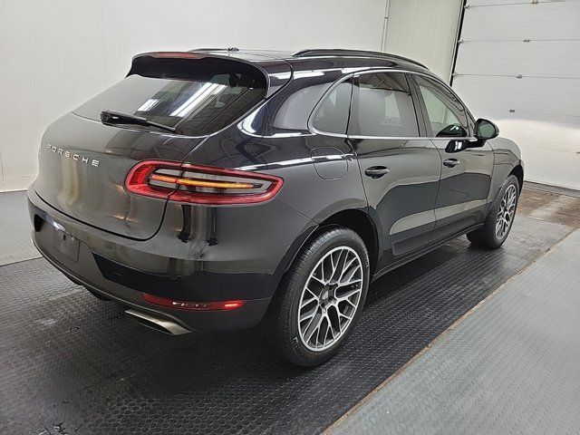 2017 Porsche Macan Base