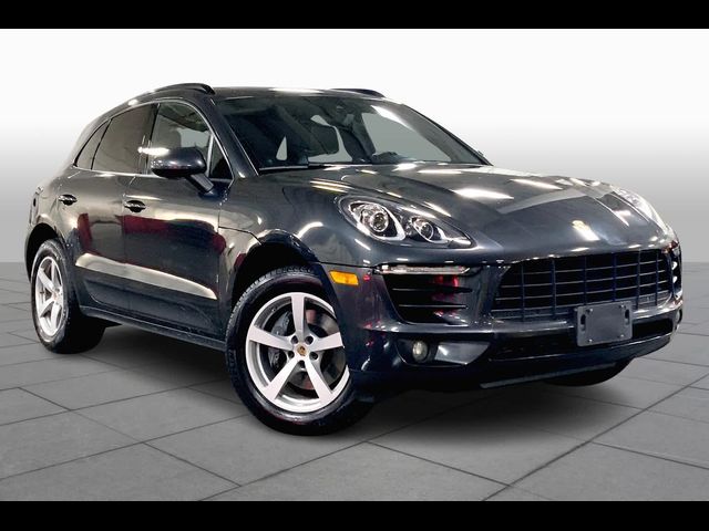 2017 Porsche Macan Base