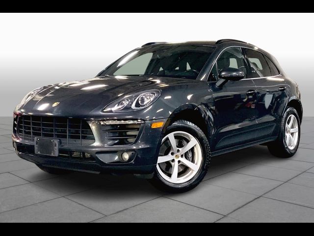 2017 Porsche Macan Base