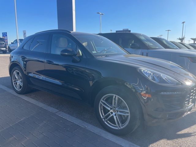 2017 Porsche Macan Base