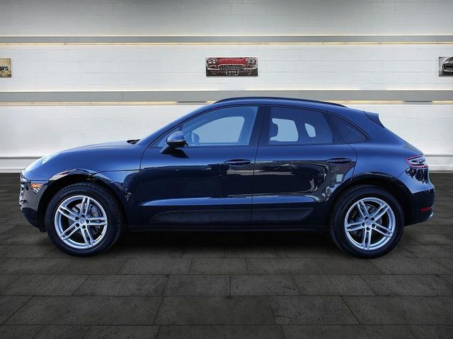 2017 Porsche Macan Base