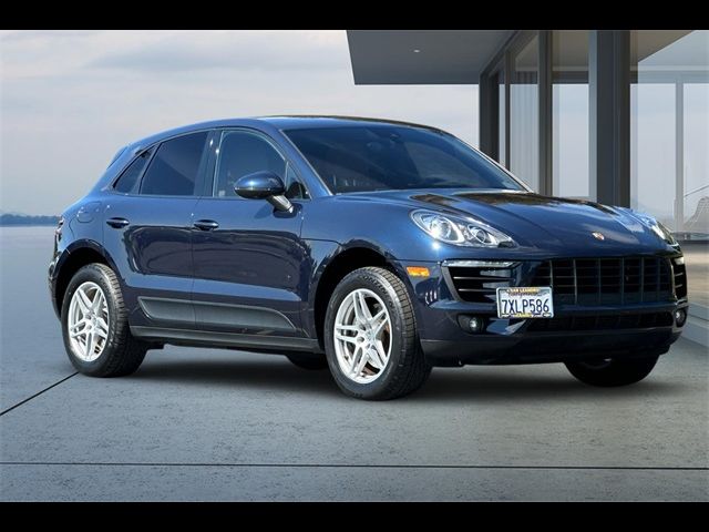 2017 Porsche Macan Base