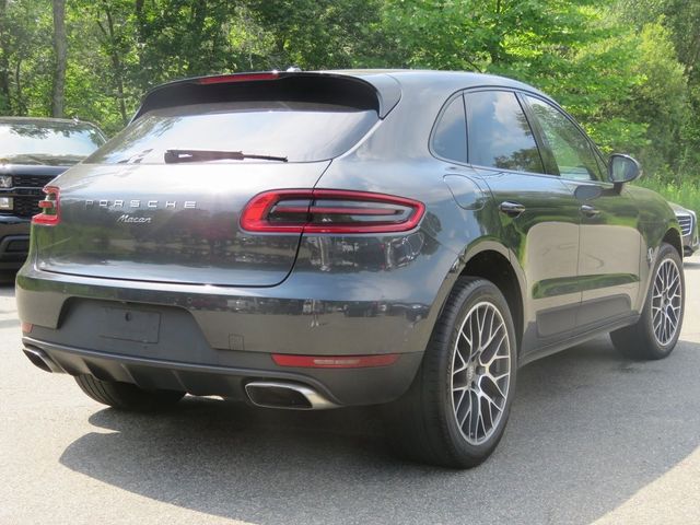 2017 Porsche Macan Base