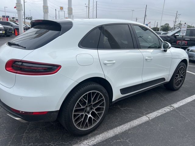 2017 Porsche Macan Base