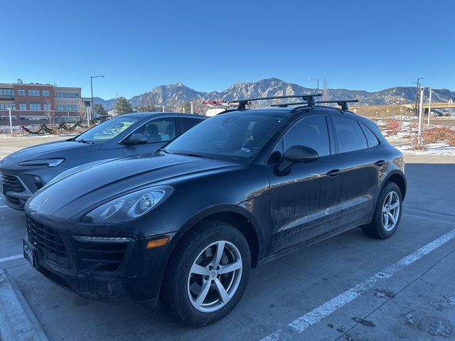 2017 Porsche Macan Base