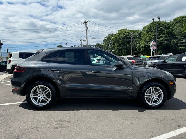 2017 Porsche Macan Base