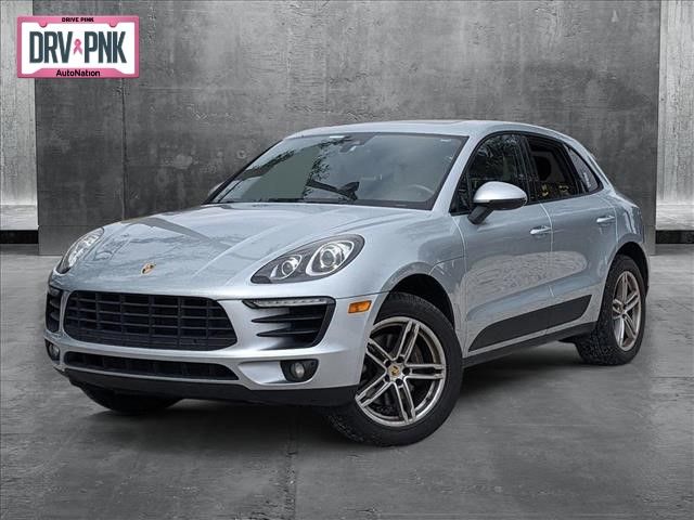 2017 Porsche Macan Base