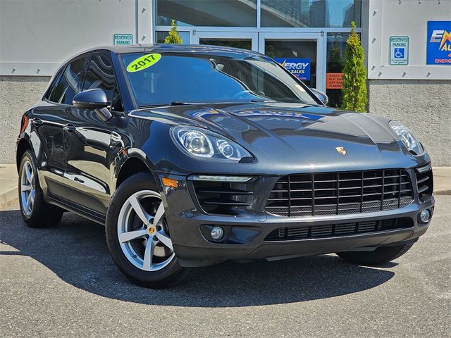 2017 Porsche Macan Base