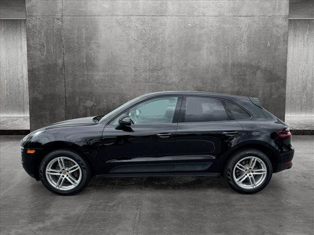 2017 Porsche Macan Base