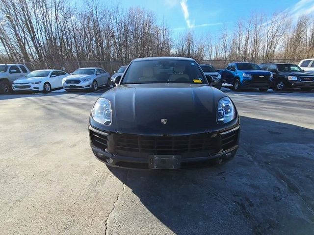 2017 Porsche Macan Base