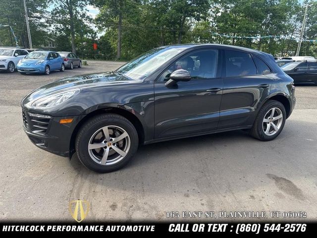 2017 Porsche Macan Base