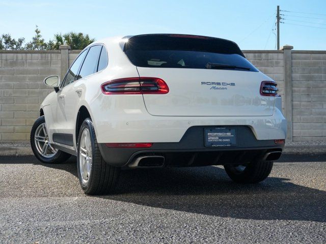 2017 Porsche Macan Base