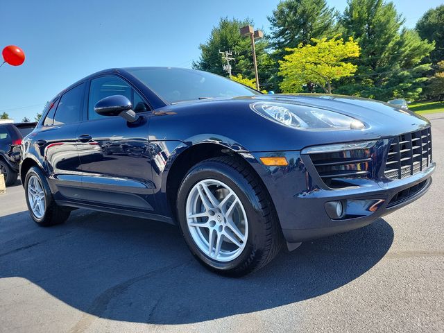 2017 Porsche Macan Base