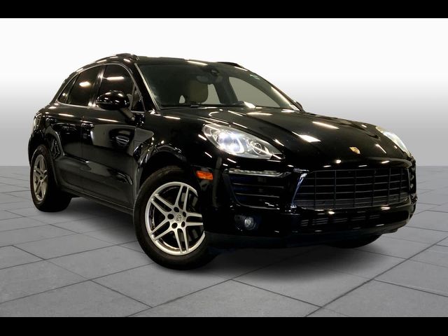 2017 Porsche Macan Base