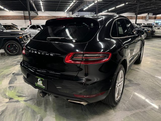 2017 Porsche Macan Base