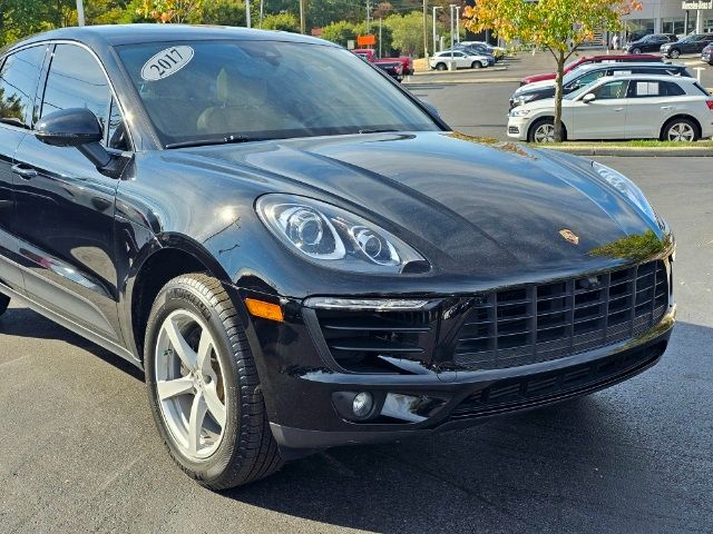 2017 Porsche Macan Base