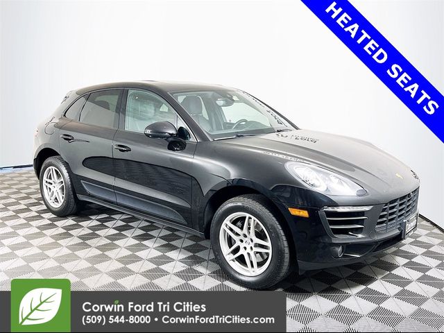 2017 Porsche Macan Base