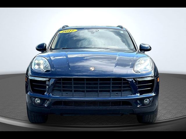 2017 Porsche Macan Base
