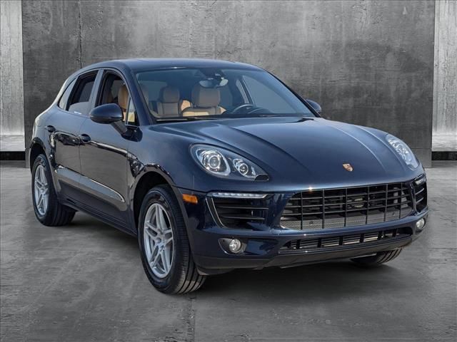 2017 Porsche Macan Base