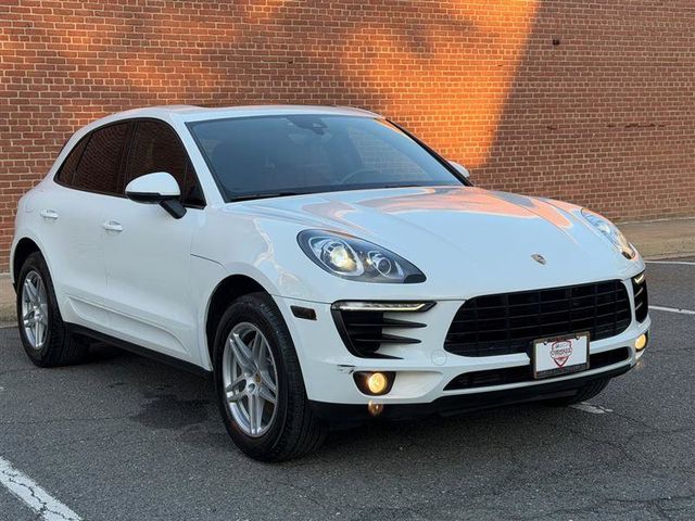 2017 Porsche Macan Base
