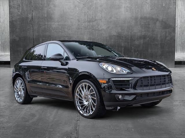 2017 Porsche Macan Base