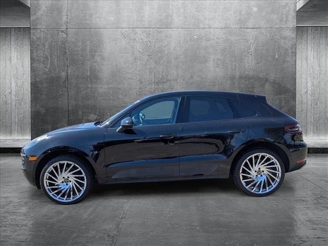 2017 Porsche Macan Base