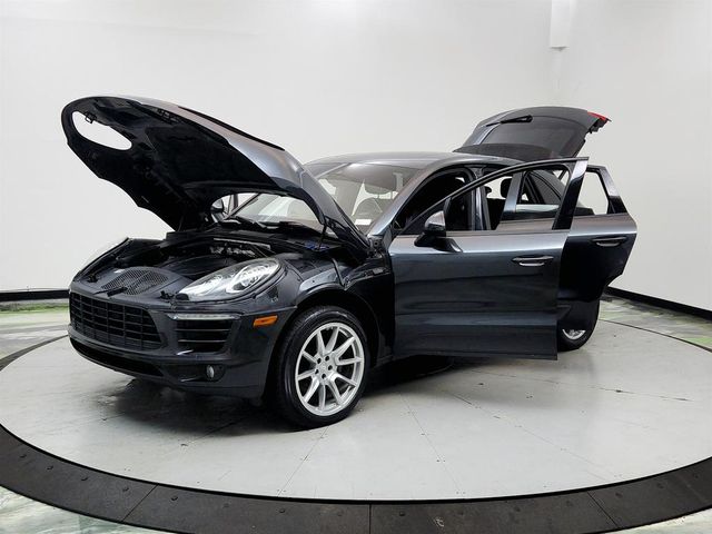 2017 Porsche Macan Base