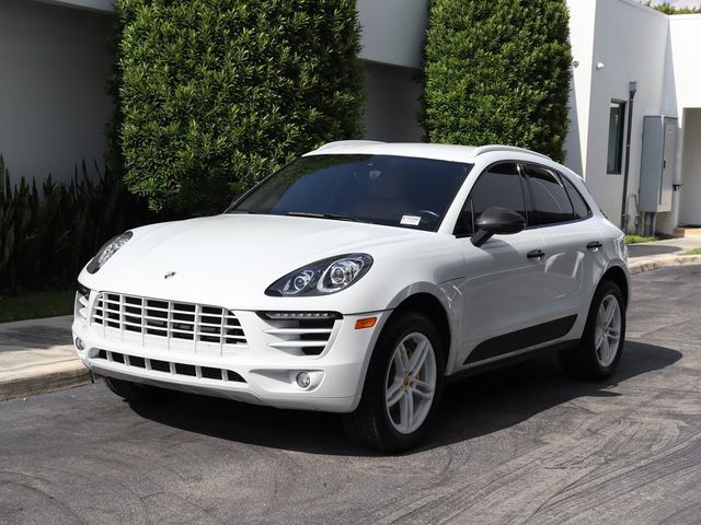 2017 Porsche Macan Base