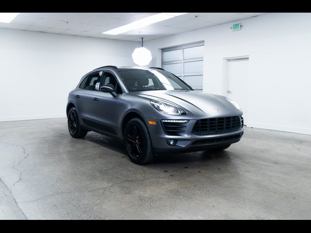 2017 Porsche Macan Base