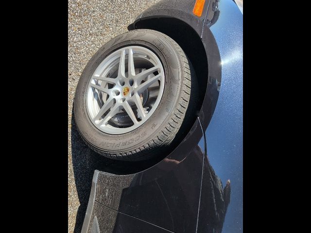 2017 Porsche Macan Base