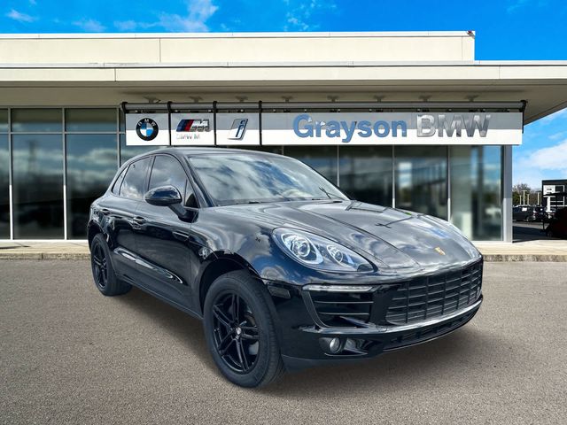 2017 Porsche Macan Base