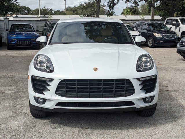 2017 Porsche Macan Base