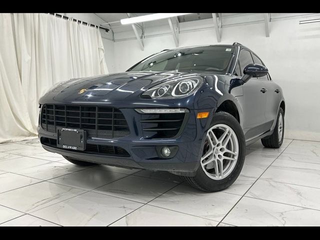 2017 Porsche Macan Base