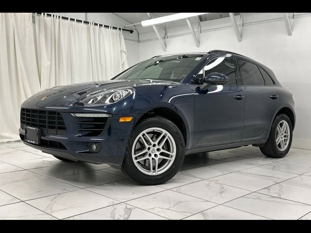 2017 Porsche Macan Base