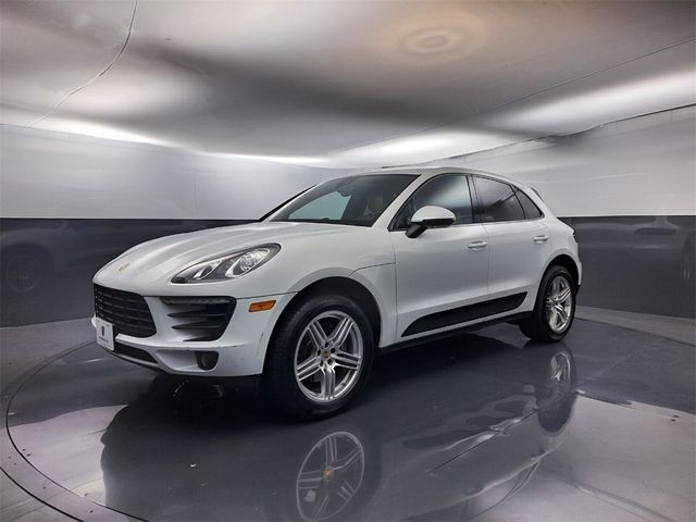 2017 Porsche Macan Base