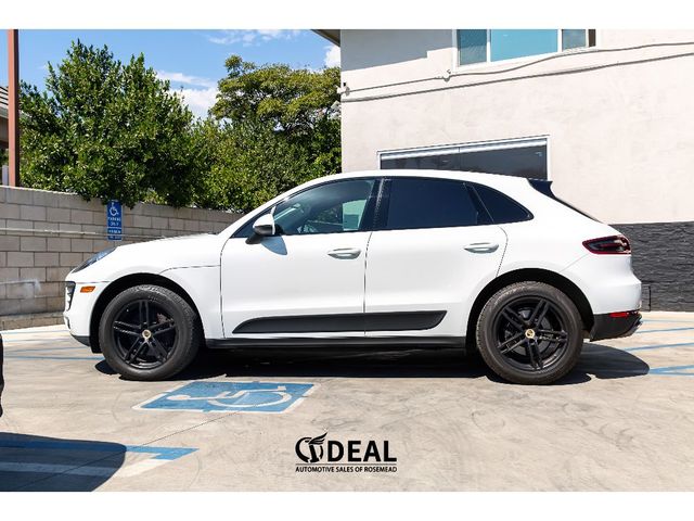 2017 Porsche Macan Base