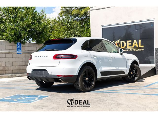 2017 Porsche Macan Base