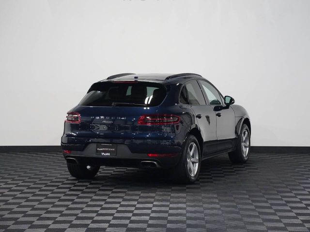 2017 Porsche Macan Base