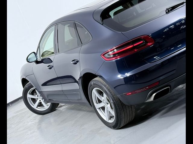 2017 Porsche Macan Base