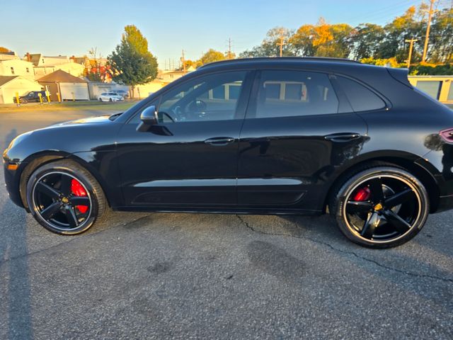 2017 Porsche Macan GTS