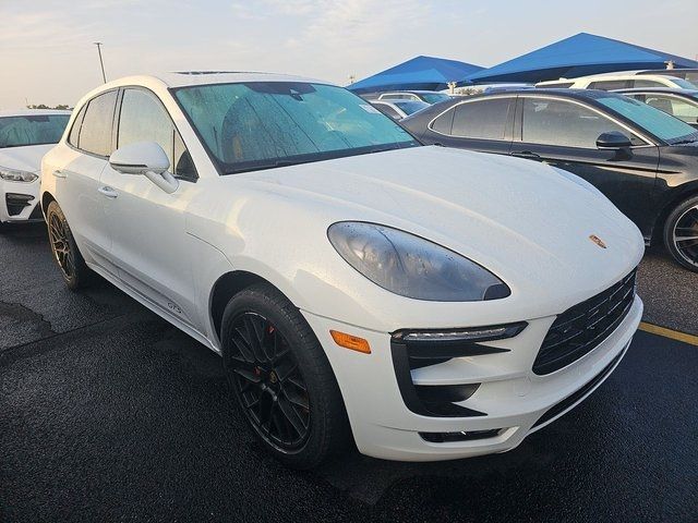 2017 Porsche Macan GTS