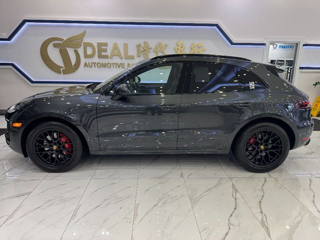 2017 Porsche Macan GTS